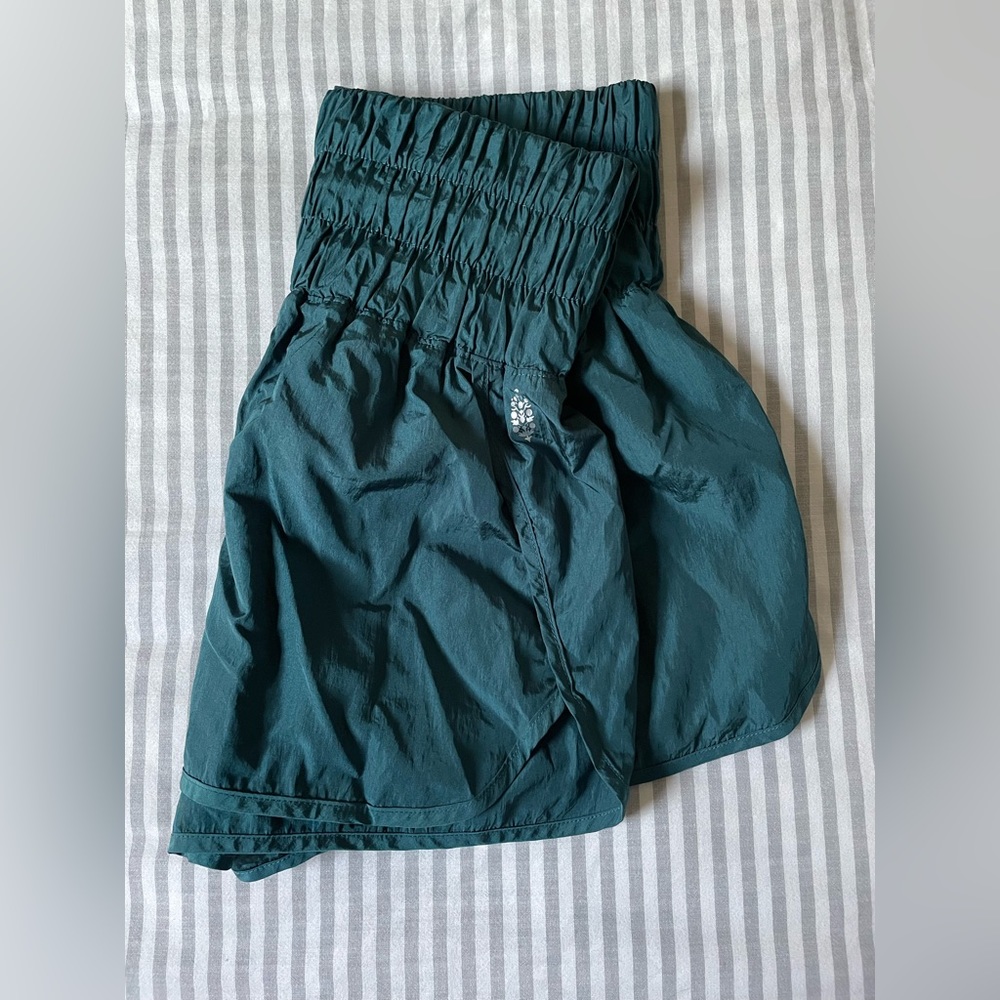 The Way Home short by fp movement | size L